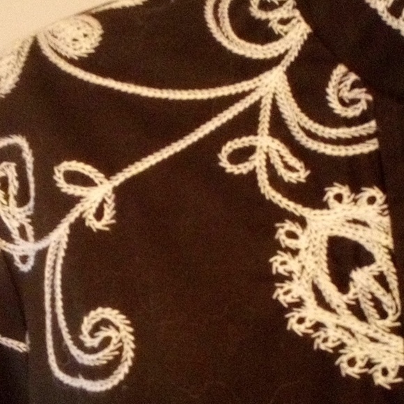 Women's jacket craff brand  med petite dark brown with cream embroidery - Picture 3 of 7